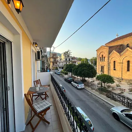 Port House Apartment Zakynthos Town Exterior photo